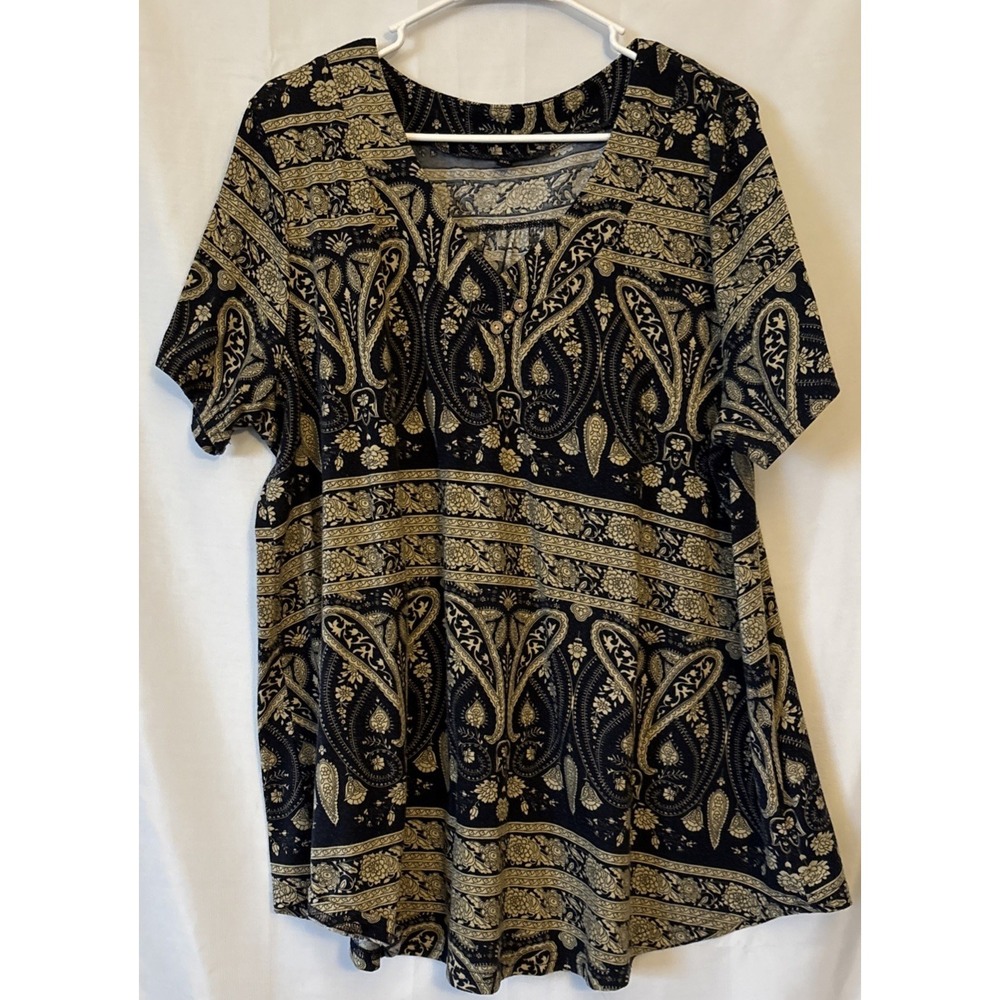 A Jesdani Top Women's 3X Blue Paisley Print Henley Style Tunic Short‎ Sleeves